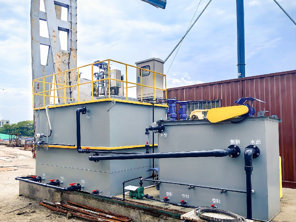 養(yǎng)雞污水：?jiǎn)栴}、危害與處理措施